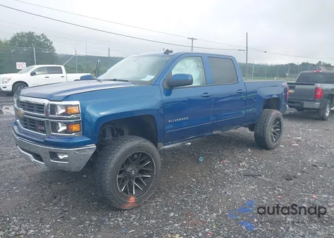 2015 Chevrolet Silverado 1500 2Lt z USA, uszkodzony, nr VIN 3GCUKREC2FG236365